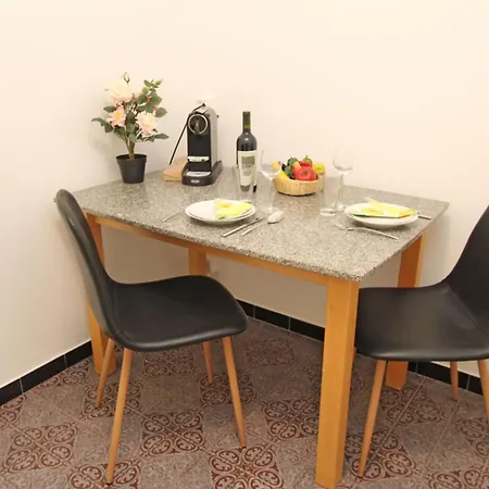 Casa Cincillà, 1 Stock By Holap Sa * Ascona